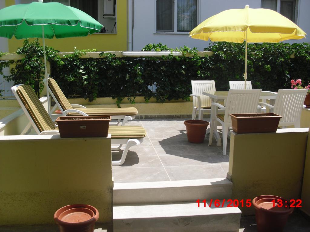 Gaby Apartment คูซาดาซี ห้อง รูปภาพ