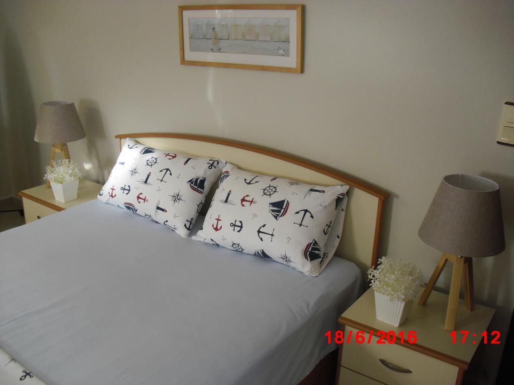 Gaby Apartment คูซาดาซี ภายนอก รูปภาพ