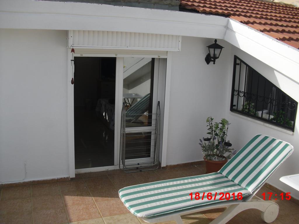 Gaby Apartment คูซาดาซี ภายนอก รูปภาพ