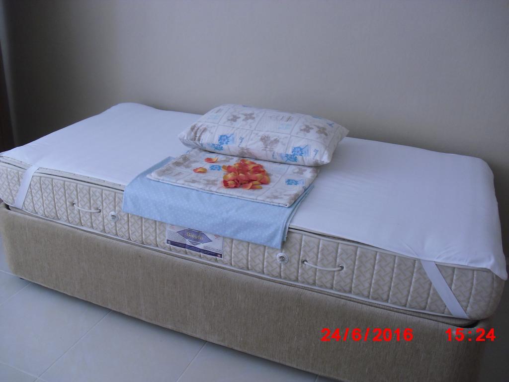 Gaby Apartment คูซาดาซี ภายนอก รูปภาพ
